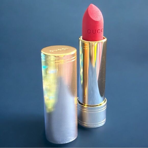 GUCCI Rouge à Lèvres Mat Lipstick - Goldie Red 25 | NEW - Picture 17 of 17
